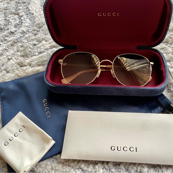 Gucci Sunglasses - Picture 1 of 13